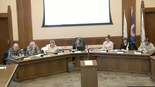 Ely city council breezes through light agenda