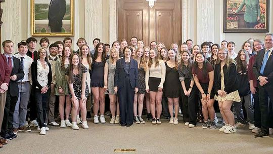 Ely High School seniors meet with Senator Klobuchar in Washington
