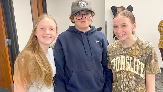 Ely Young Life Sweet Spring Auction wraps up Sunday at banquet at the Hub