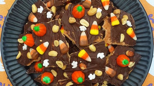 End of the Road Recipes: Scotcheboo Bark