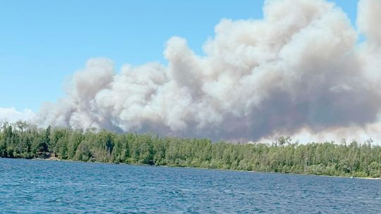 Fires, heat close BWCAW
