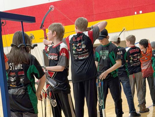 Archers compete at Mountain Iron Archers compete at Mountain Iron