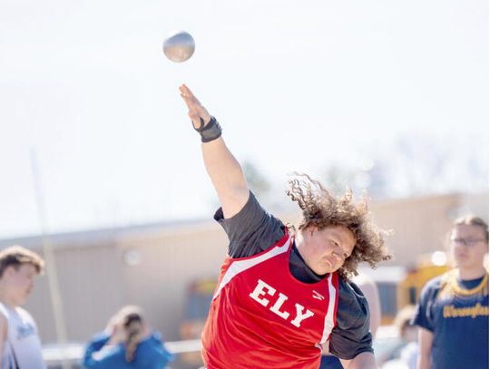 Boys relay will go to state