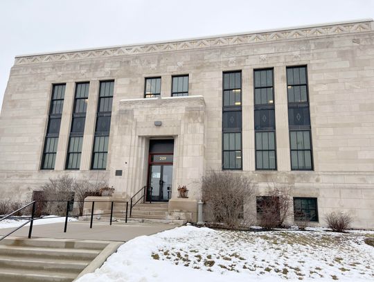 Council rejects bid to seek outside help for comp plan