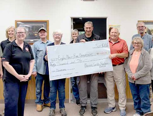 Eagles Nest fire/EMS auxiliary donates $30,000 to fire department