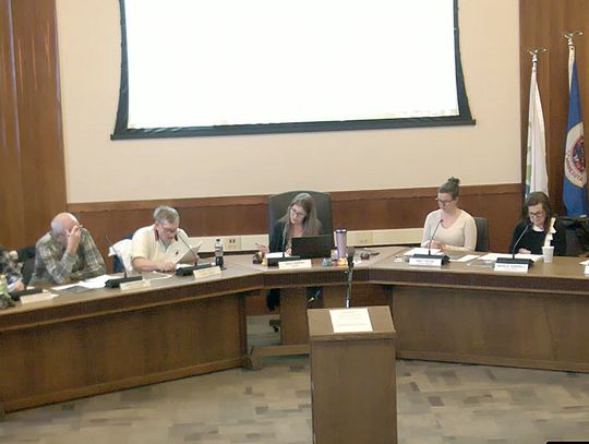 Ely city council breezes through light agenda