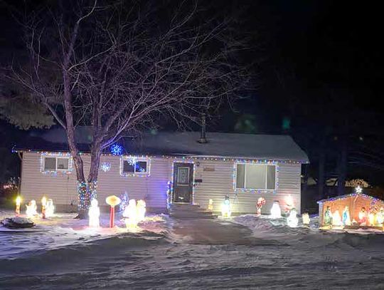 Ely Community Center winners of Holiday Lights Contest