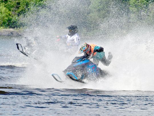 Ely Watercross racers fired up to be on the water