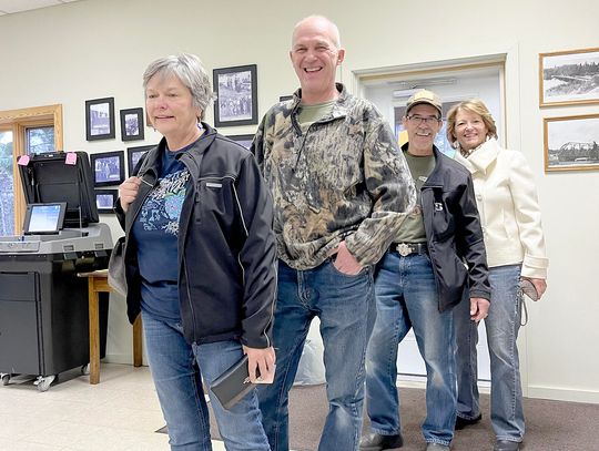 Fall Lake town board enjoys shorter meeting