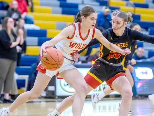 Girls fall to MIB, take second in 7A