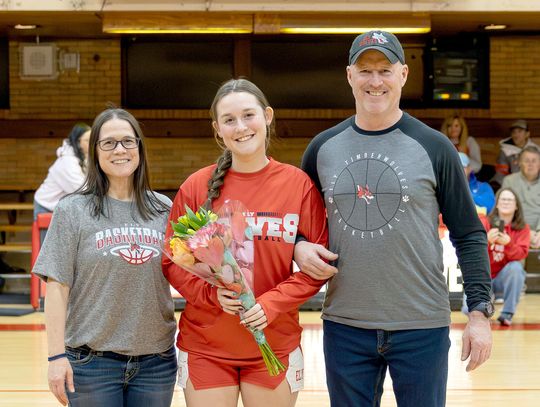 Girls open 7A playoffs at home