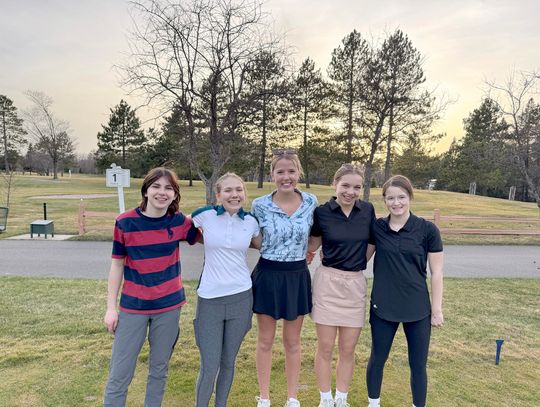 Golfers finally take to the links