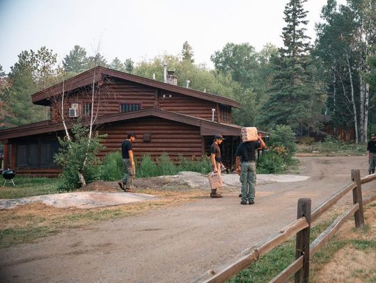 Hotshots check in at historic Lodge of Whispering Pines