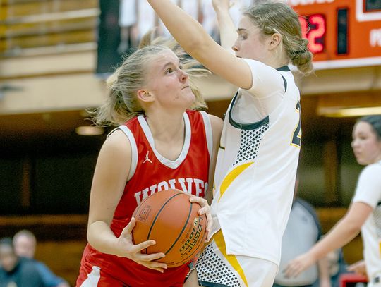 Johnson, Marshall put on a show in Ely Johnson, Marshall put on a show in Ely