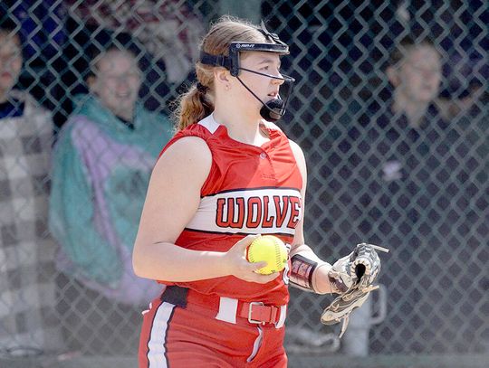 Silver Bay ousts softball team