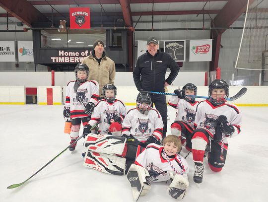 This winter, Ely a hockey hotbed