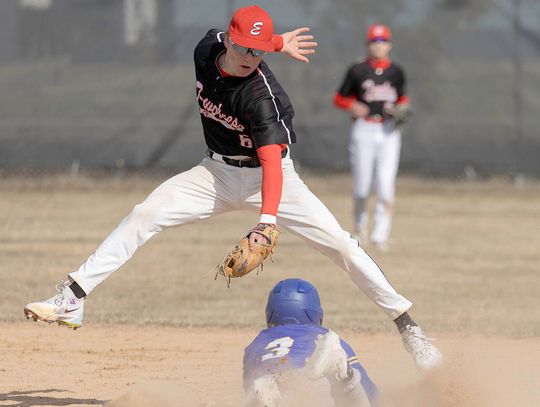 Wolves reload for the spring