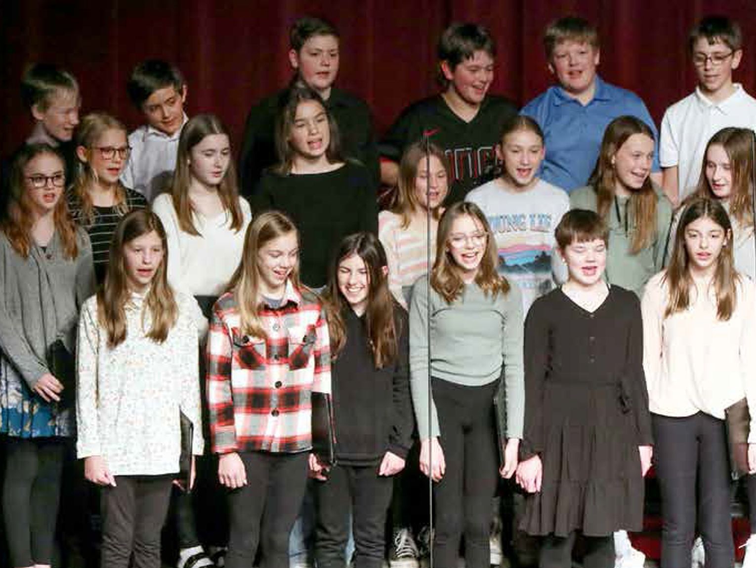 Sixth grade choir at the Spring Music Concert