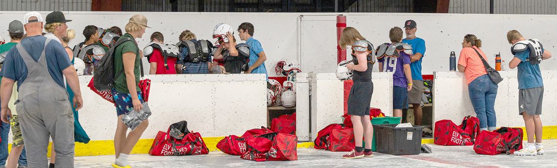 Big turnout for Ely’s fall sports teams