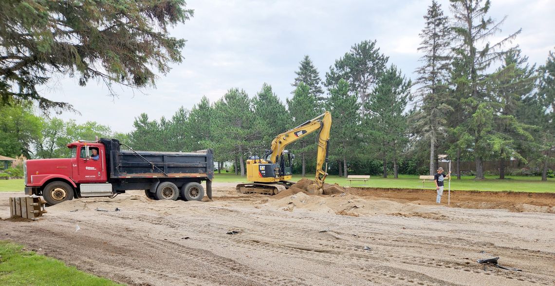 Council discusses pay, playground safety concerns