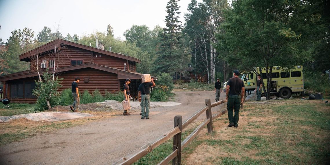 Hotshots check in at historic Lodge of Whispering Pines Hotshots check in at historic Lodge of Whispering Pines