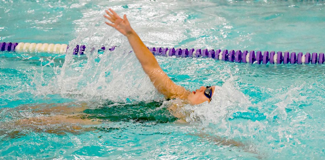 Young swimmers make strides